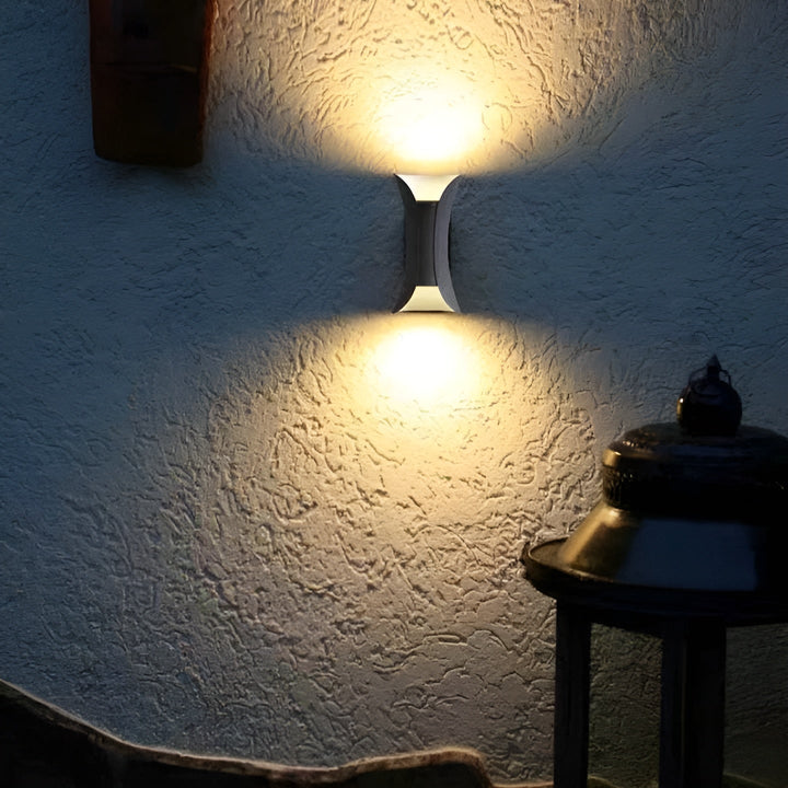 Luvikno | Luxuria Utendørs Vegglampe - UrbanGlow LED Belysning