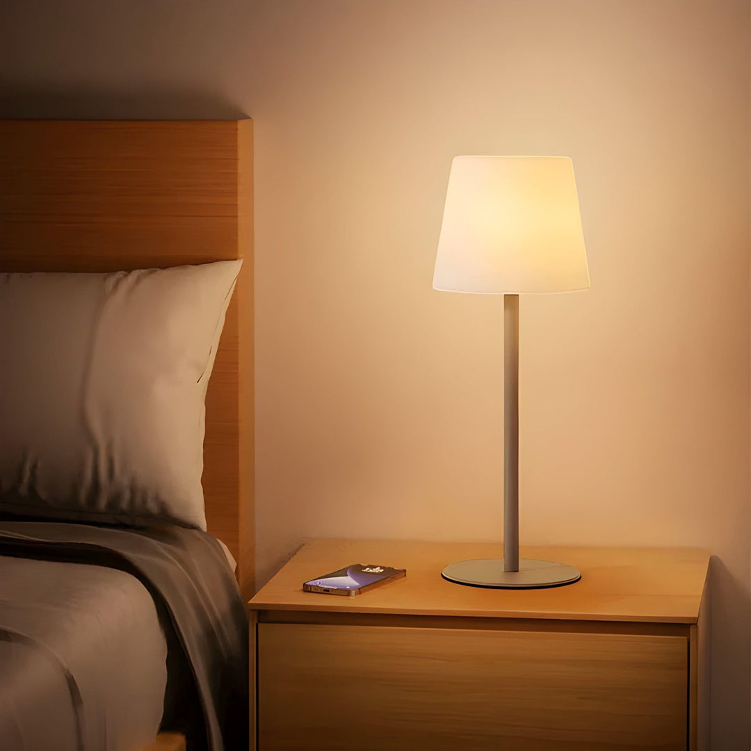 Trådlampbar ladbart lampe med justerbar varm belysning Luvikno
