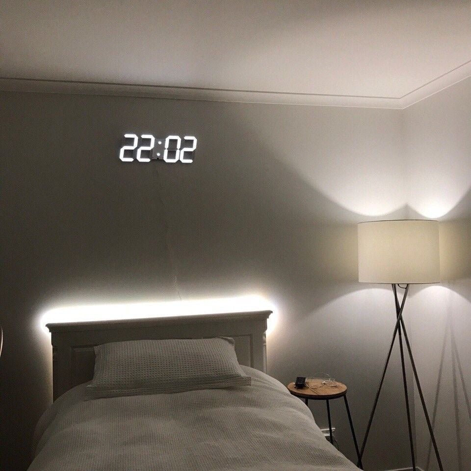 ClariTime 3D LED Veggklokke — Gjenkjenn din stressfrie tid i strålende klarhet når som helst | Luvikno