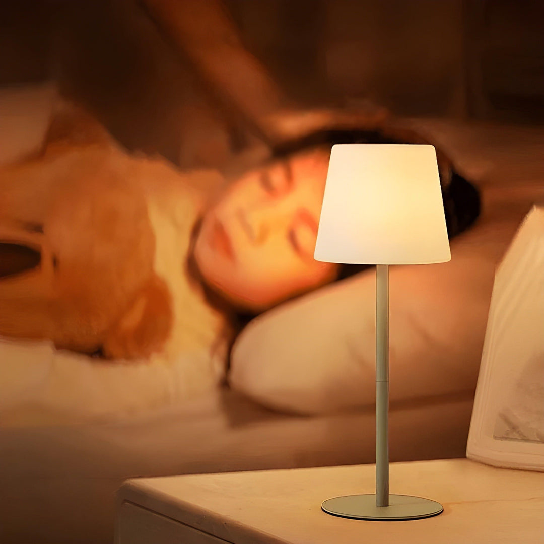 Trådlampbar ladbart lampe med justerbar varm belysning Luvikno