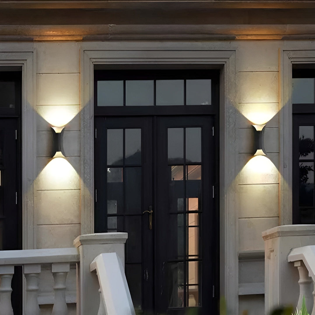 Luvikno | Luxuria Utendørs Vegglampe - UrbanGlow LED Belysning