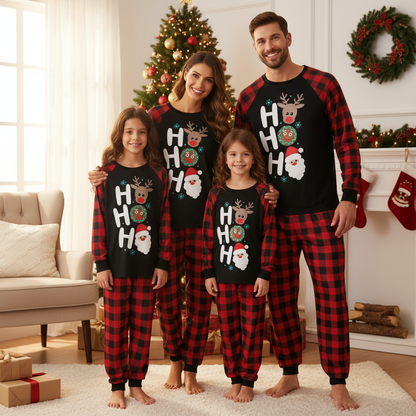 Luvik | Joulu "Ho Ho Ho" Kirjaimet Printti Joulupukki & Piparkakku & Hirvi Kuvio Kontrastti Musta Paita ja Mustat & Punaiset Ruudulliset Housut Perheelle Sopivat Pyjamat Setti Koira Bandana kanssa