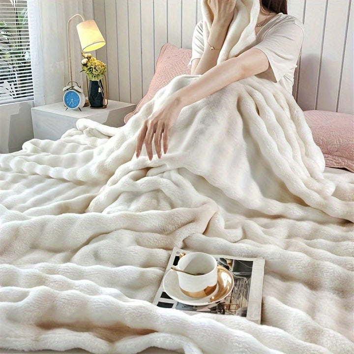 SnuggleFleece – Luksusmyk teppe for alle sesonger Luvikno