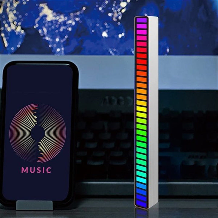 Lydaktivert RGB lyslist trådløs | Luvikno