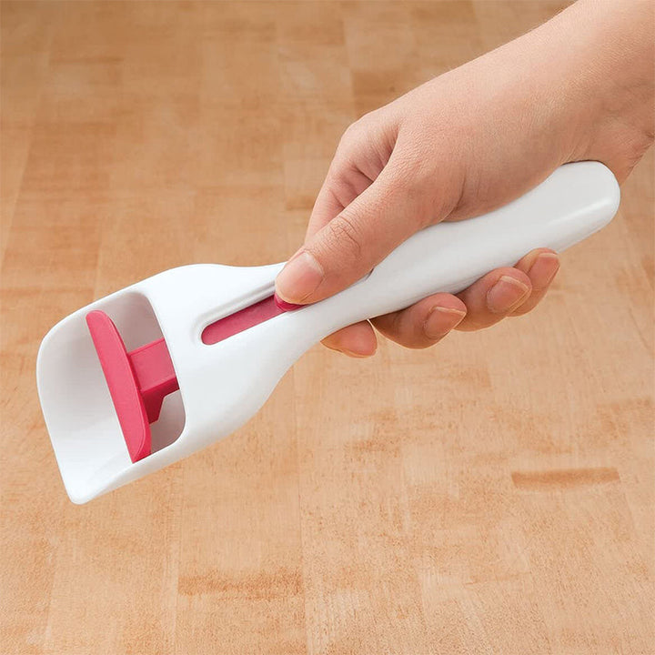 Luvikno | Non-stick belagt kake serveringsskje