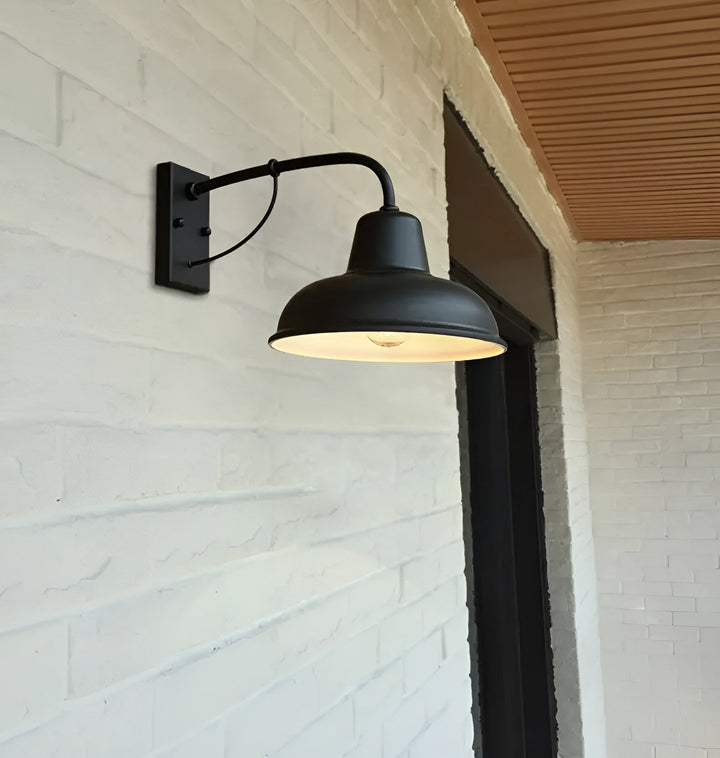 Luvikno | Rustikk jern vegglampe - Vintage utendørsbelysning