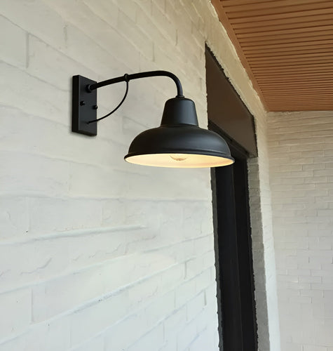 Luvikno | Rustikk jern vegglampe - Vintage utendørsbelysning