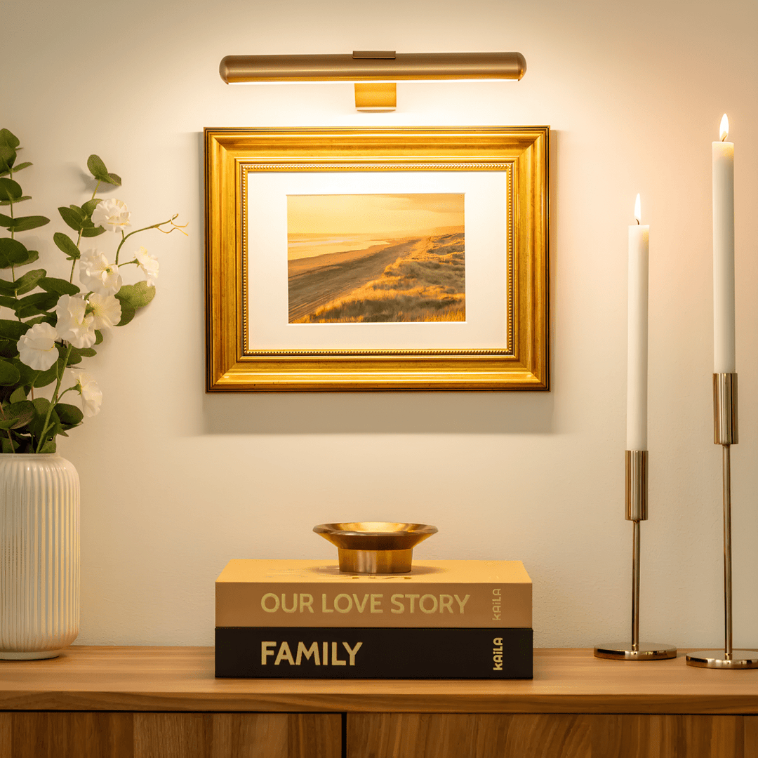 Luvikno | ArtGlow LED Vegglampe – Trådløs Belysning for Kunst og Dekorasjon