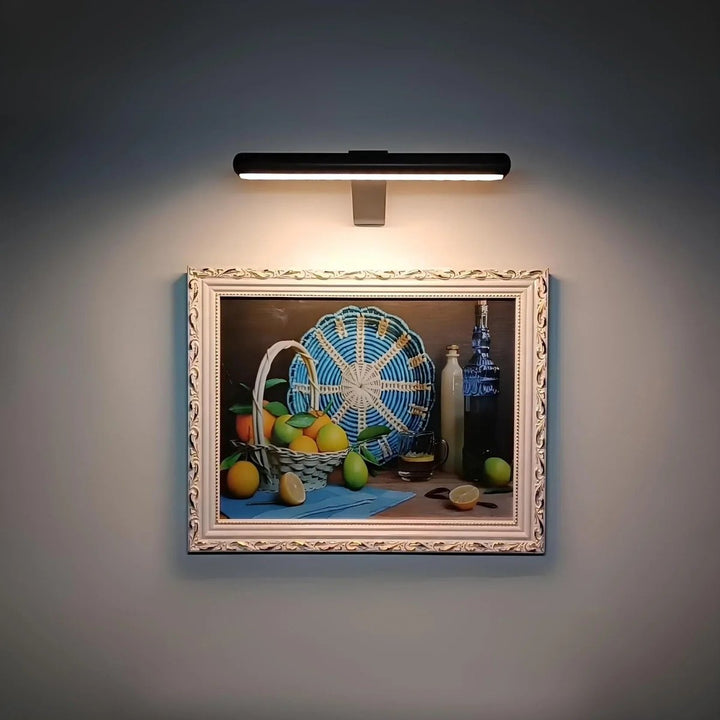 Luvikno | ArtGlow LED Vegglampe – Trådløs Belysning for Kunst og Dekorasjon