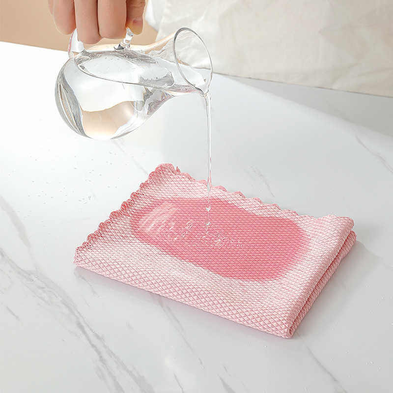 Soft Touch Wonder Cloth – Streak-Free Cleaning of Glass, Mirrors & Stainless Steel | Luvikno