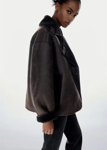 Luvik | Tyylikäs kaksipuoleinen tekonahkatakki