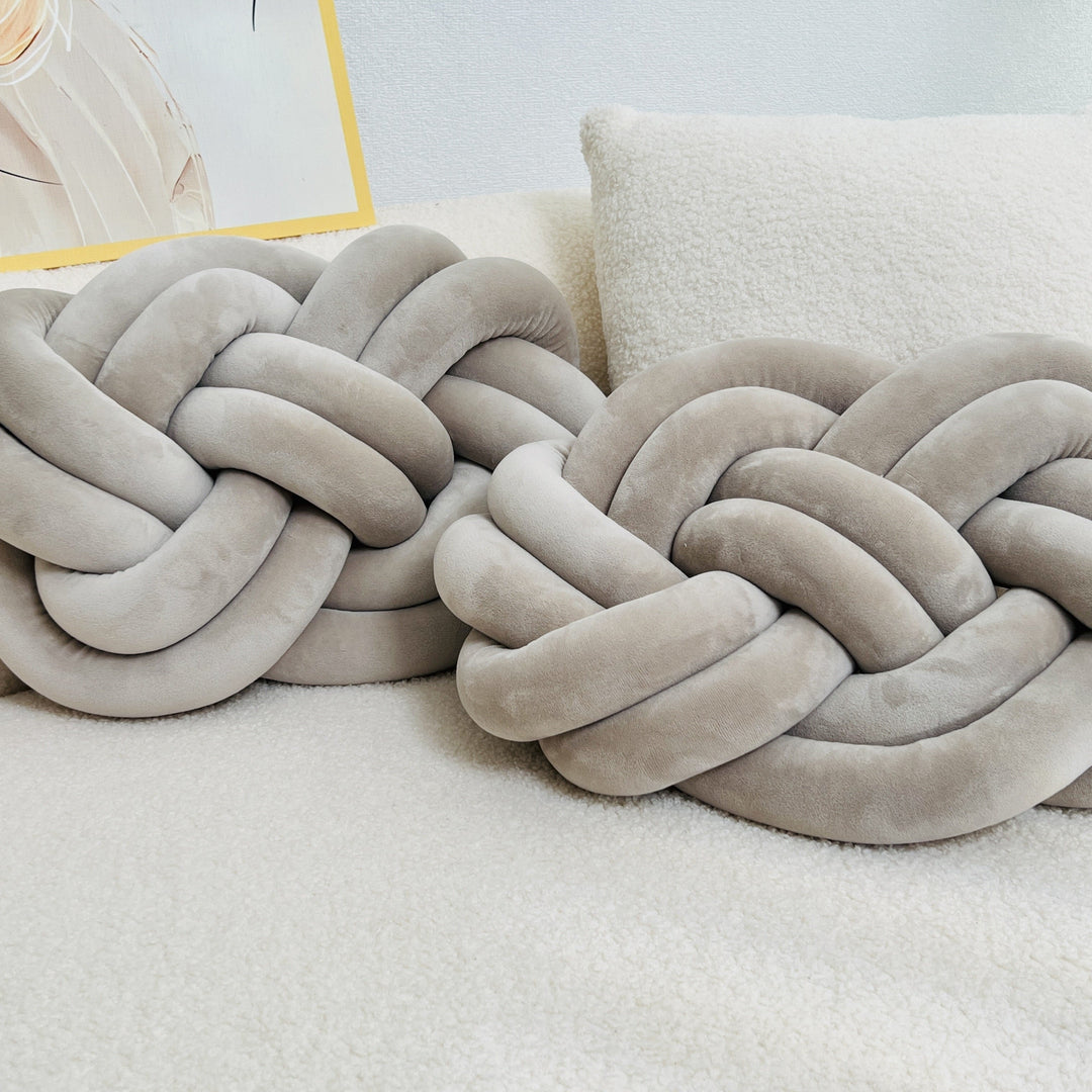 CozyPlush Set med 2 Plush Dekorative Puter – Myk Eleganse for Ditt Hjem Luvikno