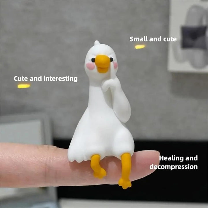 Mini skrivebord andfiguriner Luvikno