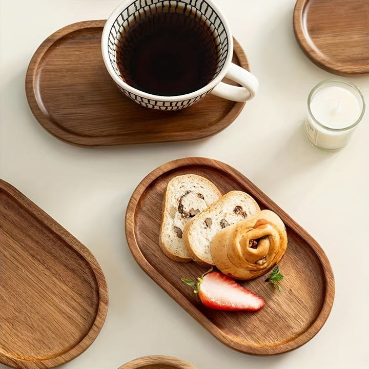 ChicTray - Elegant Oval Tray laget av Massivt Tre Luvikno