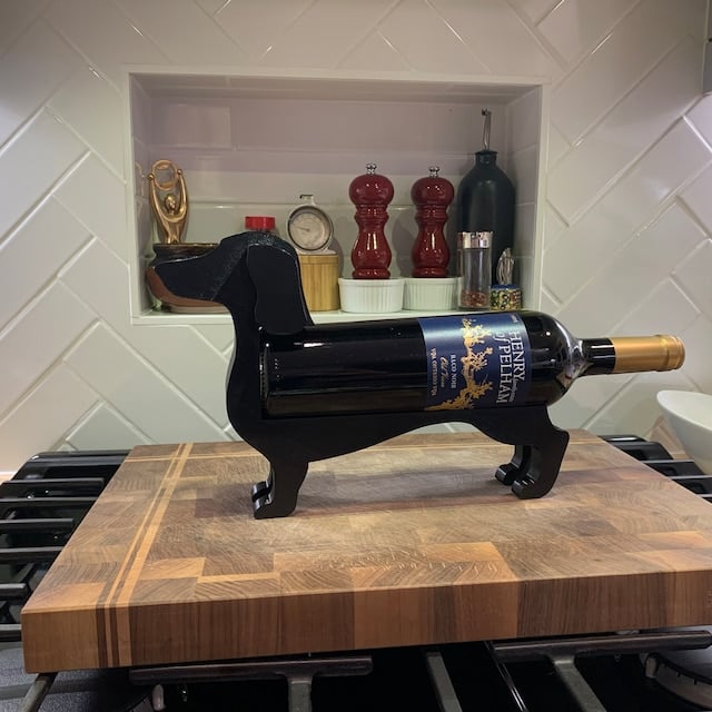 Luvikno | Dachshund Flaskeholder