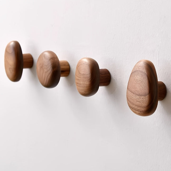 Luvikno | WoodCraft Trevegghooker Sett – Håndlaget design av valnøtt og bøk tre