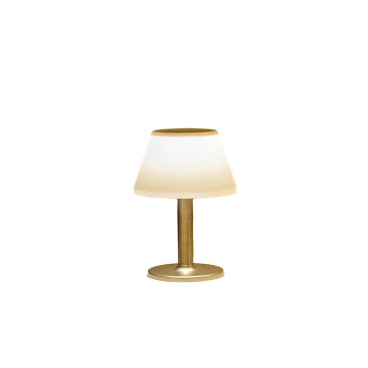 Elegant solid bordlampe for utendørs sjarm Luvikno