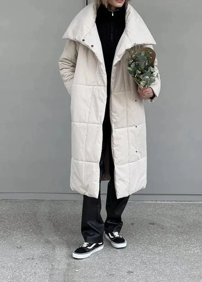 Luvik | Ylihkokokoinen pystykaulustakki