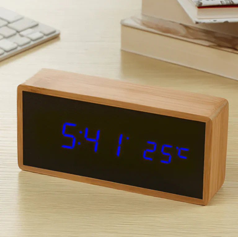 BambooTime - LED vekkerklokke laget av bambus Luvikno