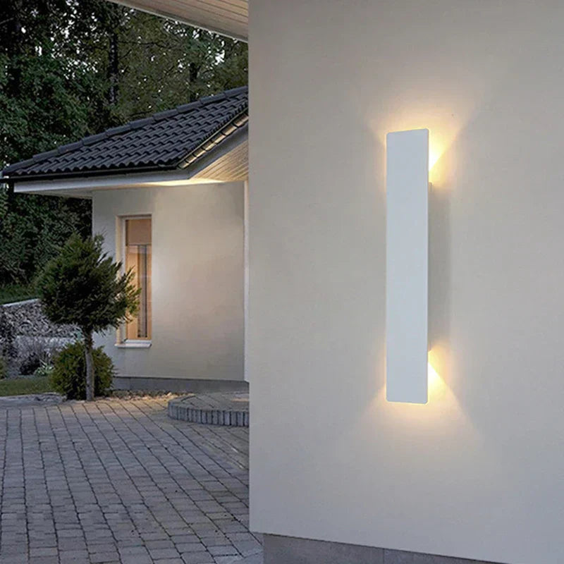 Luvikno | Vanntett LED-stripe - Utendørs vegglampe IP65