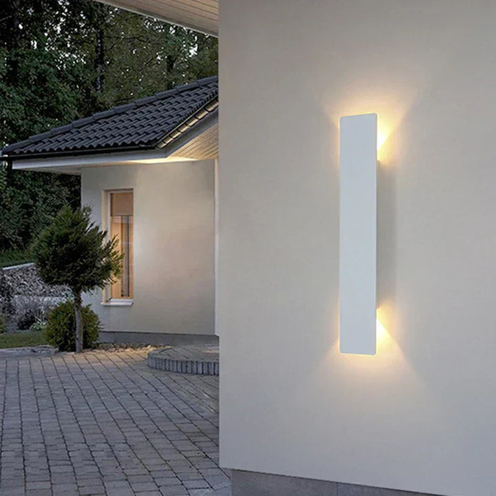 Luvikno | Vanntett LED-stripe - Utendørs vegglampe IP65