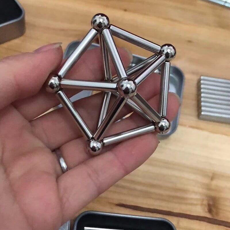 Luvikno | Magnetiske Staver - Kreativt Byggespill - Barn