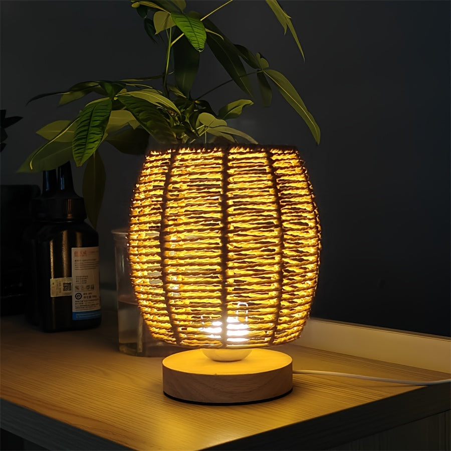 EcoLoom Bordlampe – Håndlaget Tre med LED Luvikno