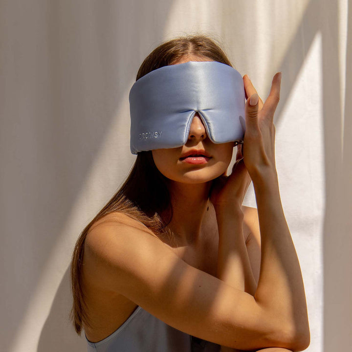 Luvikno | Luksuriøs Silke Øyemaske – RelaxMask