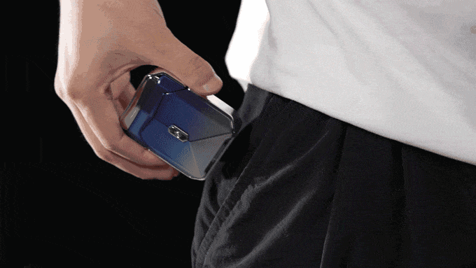 Luvikno | LuxRazor Elite Travel Charger | Kompakt magnetisk design for enkel barbering på farten