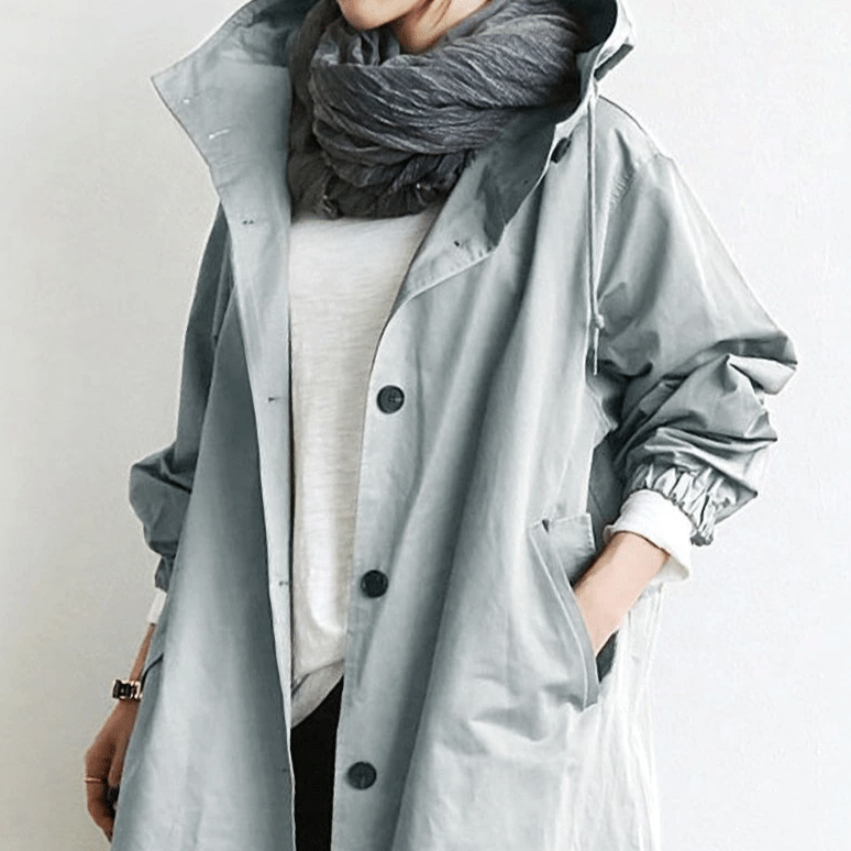 Luvik | Sadetakki hupulla - Vedenpitävä - Yliurheilullinen tuulenpitävä