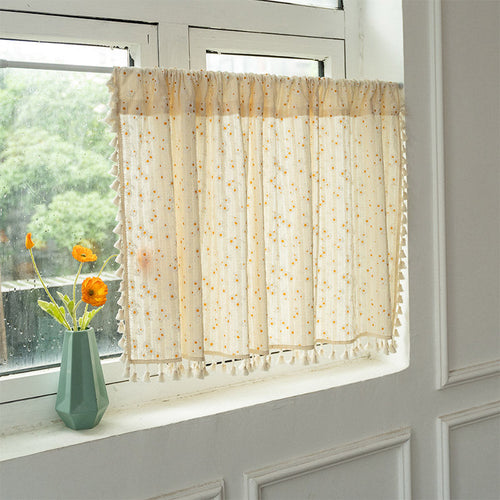 Beige Daisy Pattern Tier Gardin i Bomull Lin Stoff | Luvikno