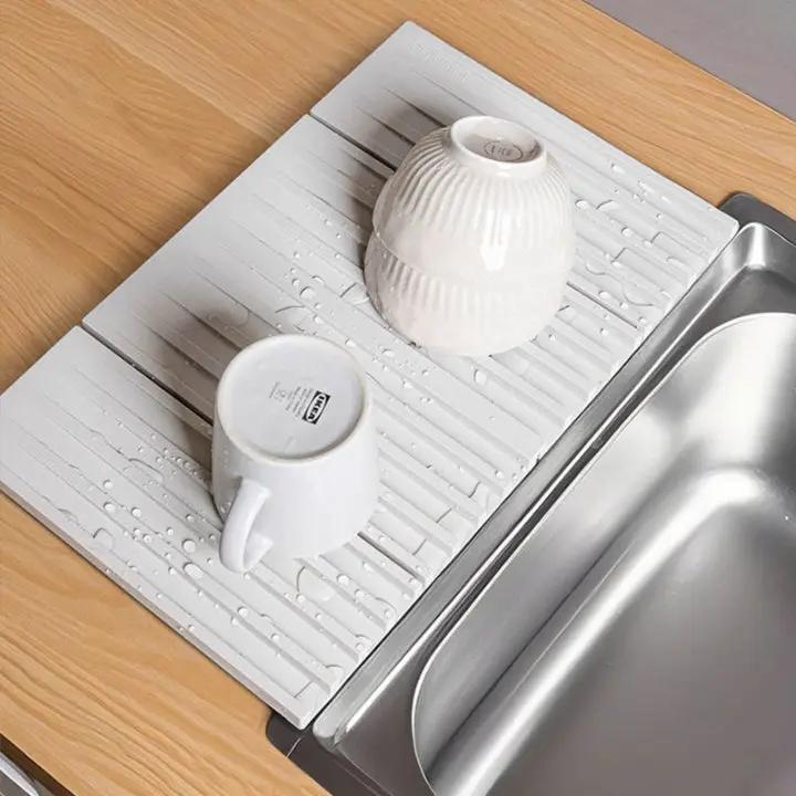 WaterDrain – Sammenleggbar Silikonmatte for Tørring og Beskyttelse av Arbeidsoverflater Luvikno