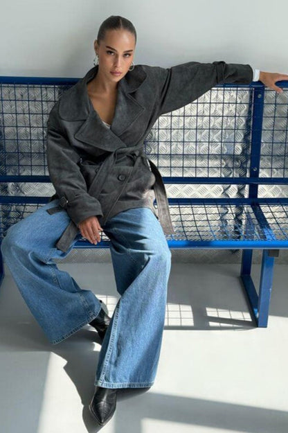 Luvik | Nubukkikaulus Vyötärötakki