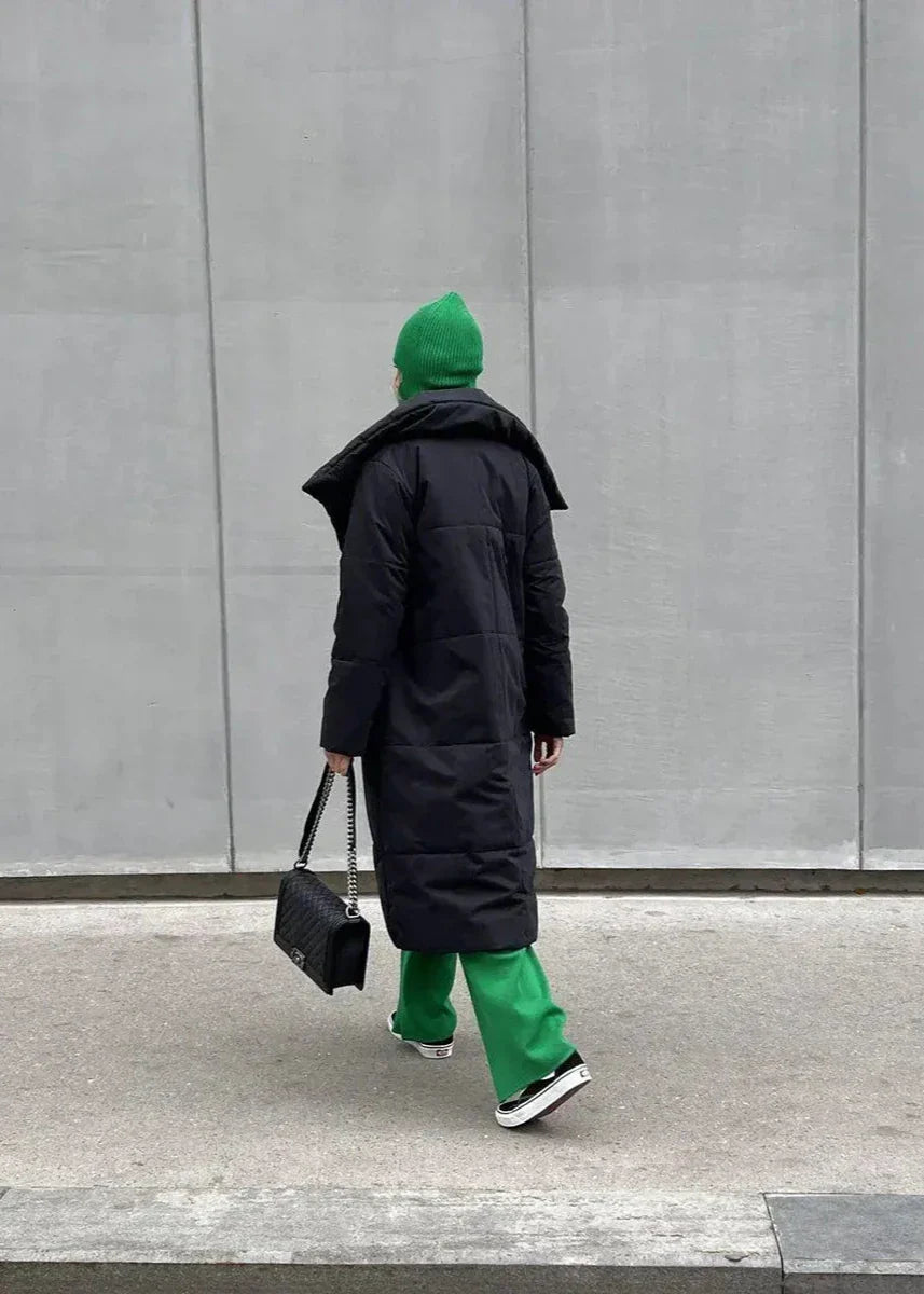 Luvik | Ylihkokokoinen pystykaulustakki