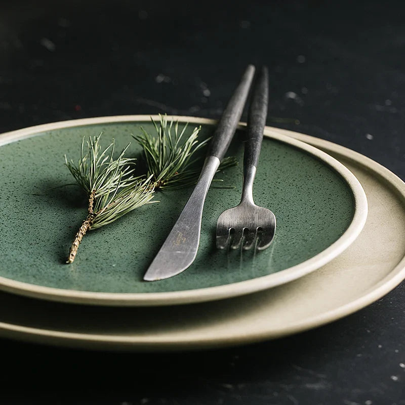 Keramisk middagstallerken Elegant western servise for biff og salater | Luvikno