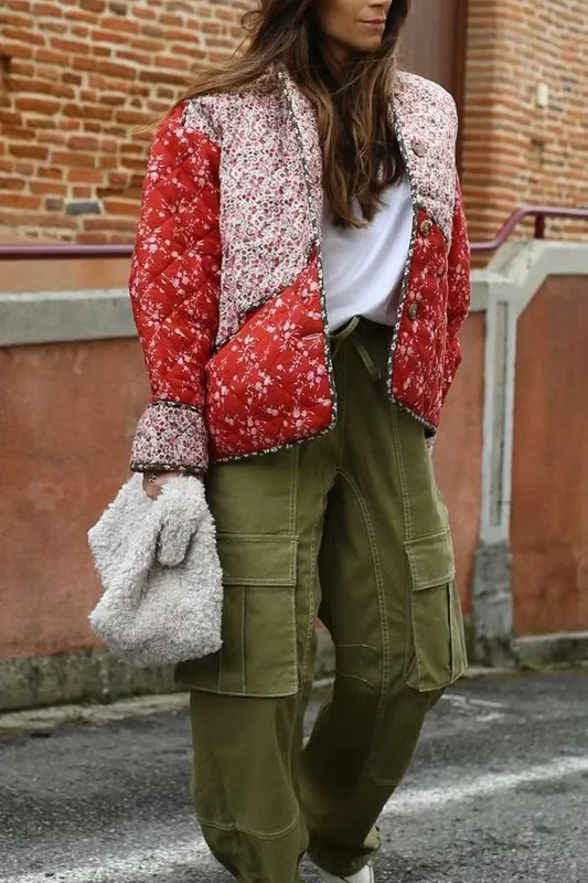 Luvik | Kontrastiviset väriompeleet puuvillatakki