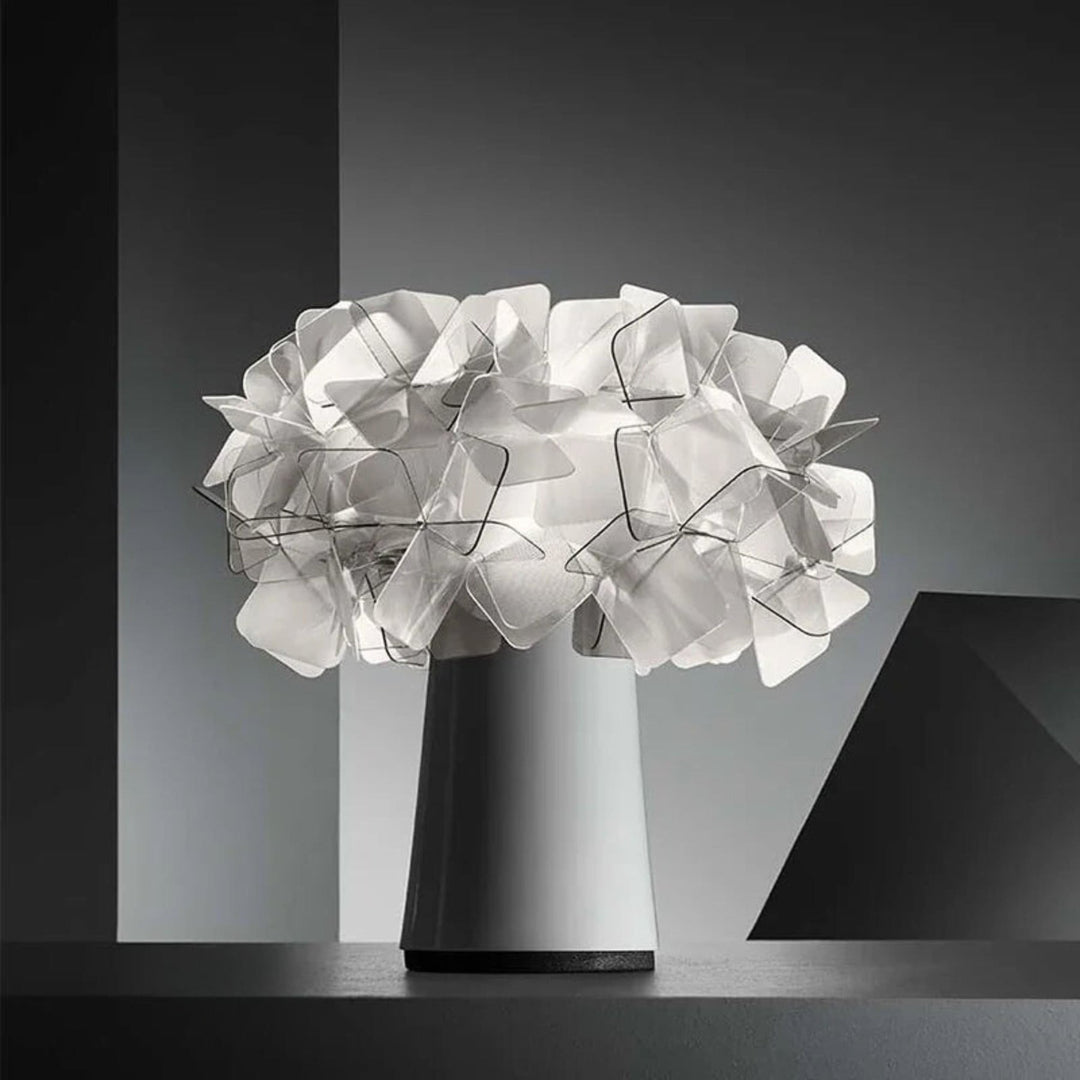LumaTouch Elegant LED Skrivebordslampe Luvikno