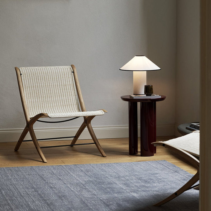 Bordlampe med tekstilskjerm – Lunara | Luvikno