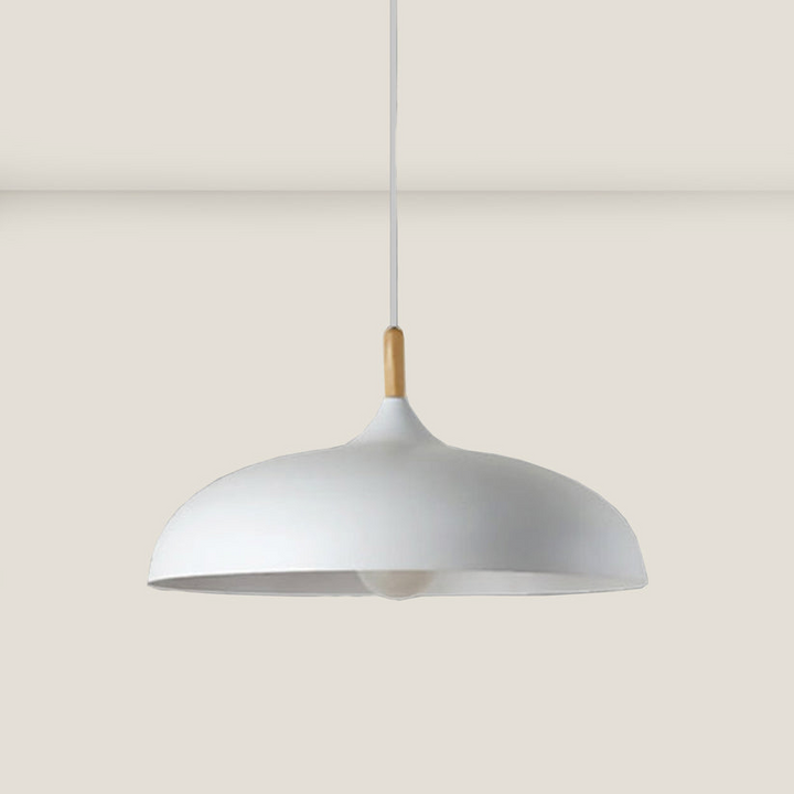 Eiketre taklampe i nordisk design – LED tre plafond lampe | Luvikno