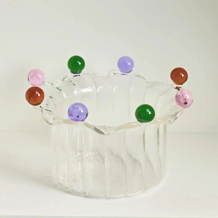 Fargerik Kroneformet Dessertskål - Miljøvennlig Glassdesign | Luvikno