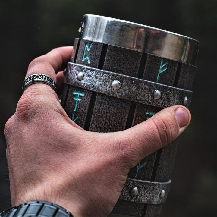 Luvikno | Nordic Rune Ølkrus