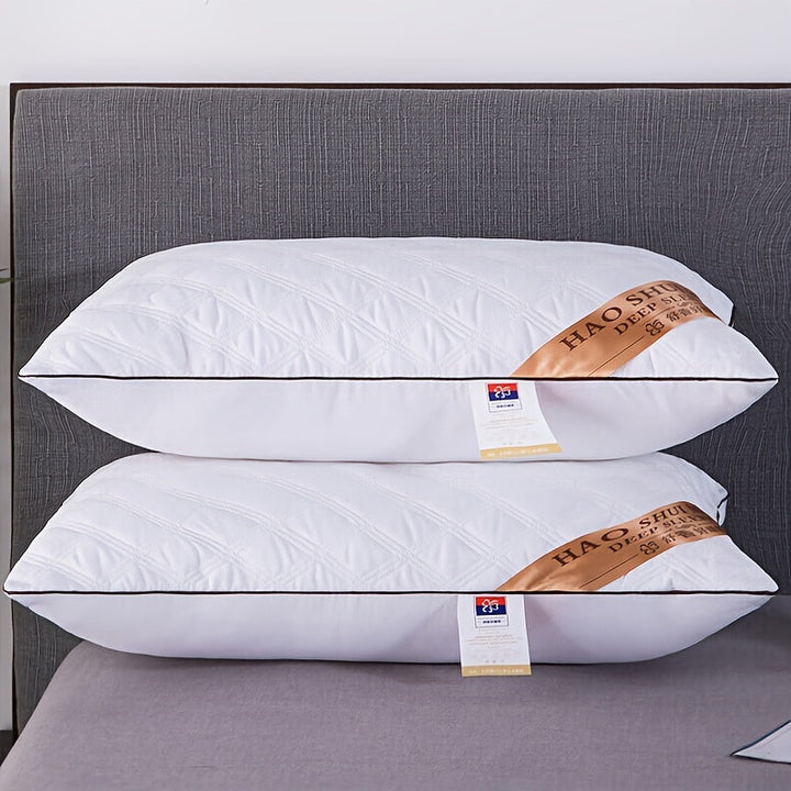 LuxurySoft - Ekstra Lang Hypoallergenisk Pute for Rygg- og Side-sovende, Myk og Pustende, Maskinvaskbar | Luvikno