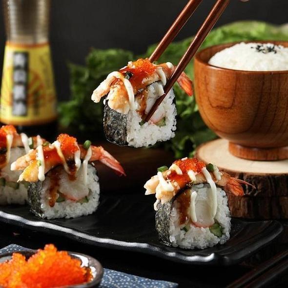 SushiMeister Pro — Transformer ditt kjøkken til et sushi-tempel og imponer med hvert perfekte stykke | Luvikno