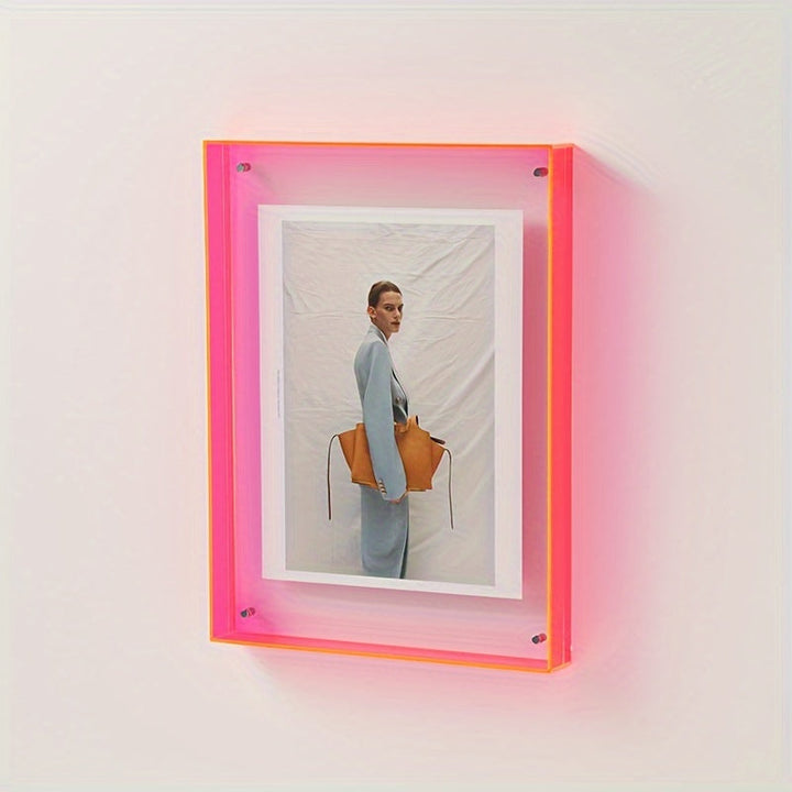 AcrylicFrame – Minimalistisk fotramme for kunstverk Luvikno