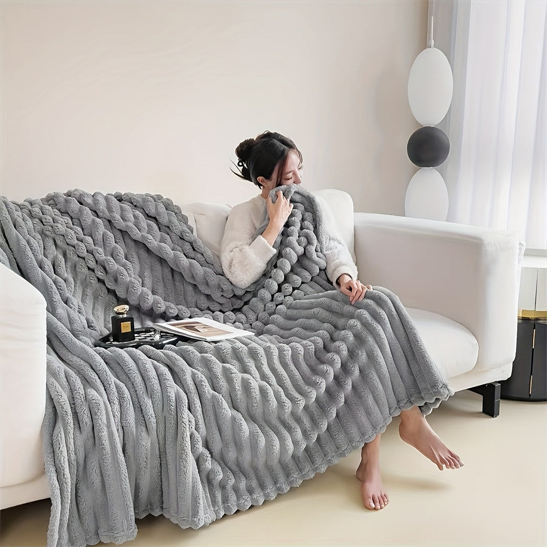 LuxeFleece – Elegant fransk stil teppe for Comfort Luvikno