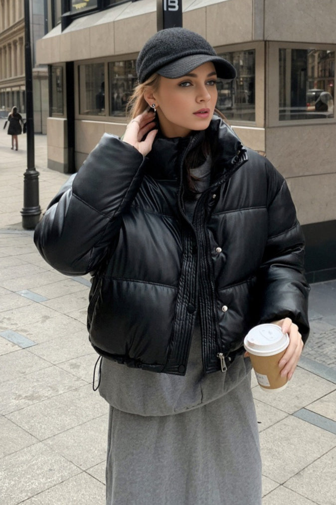 Luvik | Keinonahkaeristetty Puffer-takki