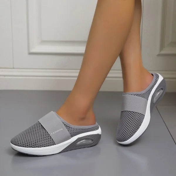 Luvik | Ortopediske sandaler med kilehæl