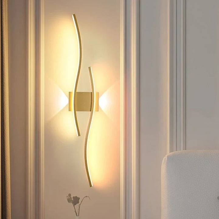 Moderne LED Vegglampe – Bølgeformet Design, Minimalistisk Stil | Luvikno