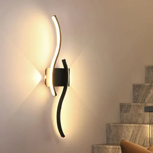 Moderne LED Vegglampe – Bølgeformet Design, Minimalistisk Stil | Luvikno