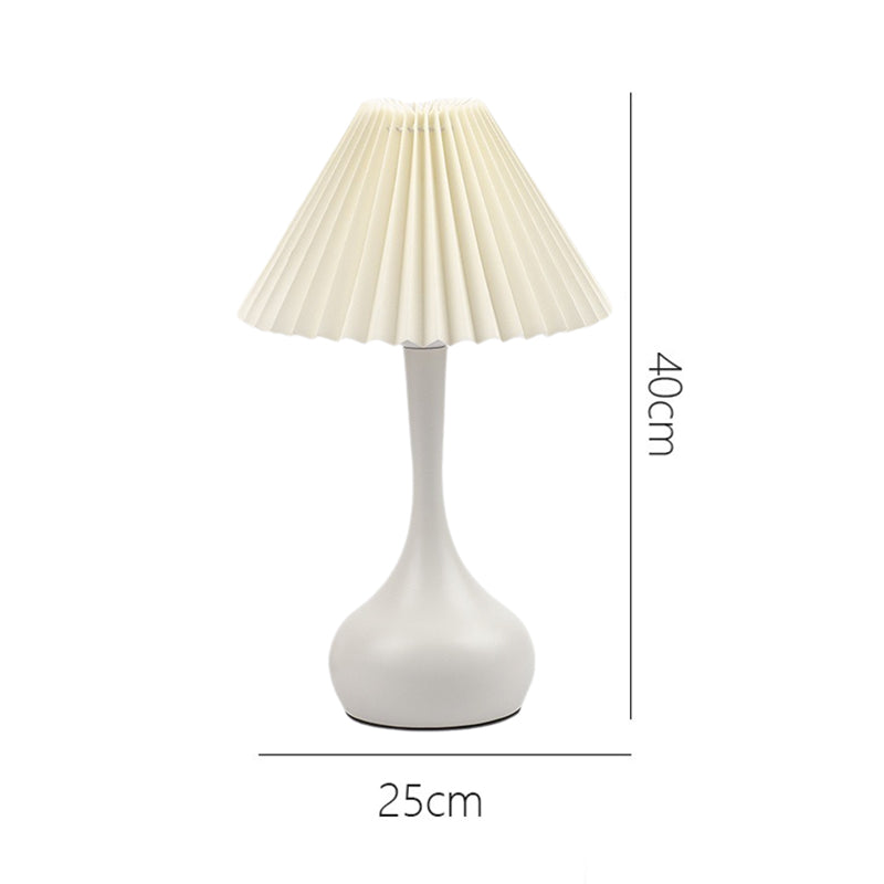Nordisk Folds lampe med LED lys – Moderne dekorativ bordlampe for stue og soverom | Luvikno